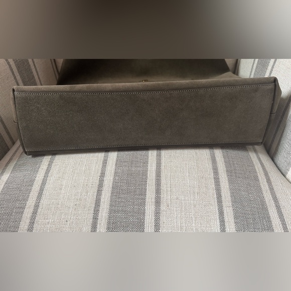 NWT Authentic COACH Brooklyn 39 Shoulder Bag in Olive Suede - Picture 3 of 10